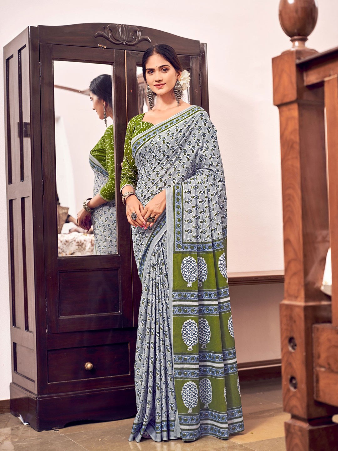 

Chandbaali Pure Cotton Ajrak Printed Bagru Saree, Green