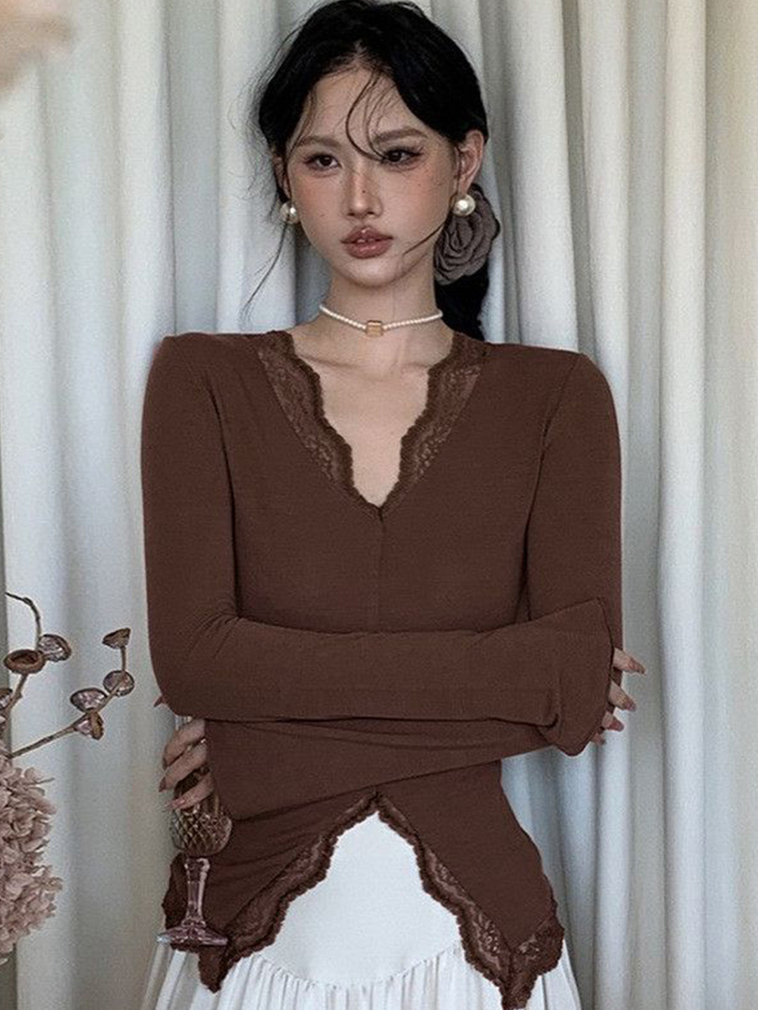 

DressBerry Women V-neck Long Sleeves Top, Brown