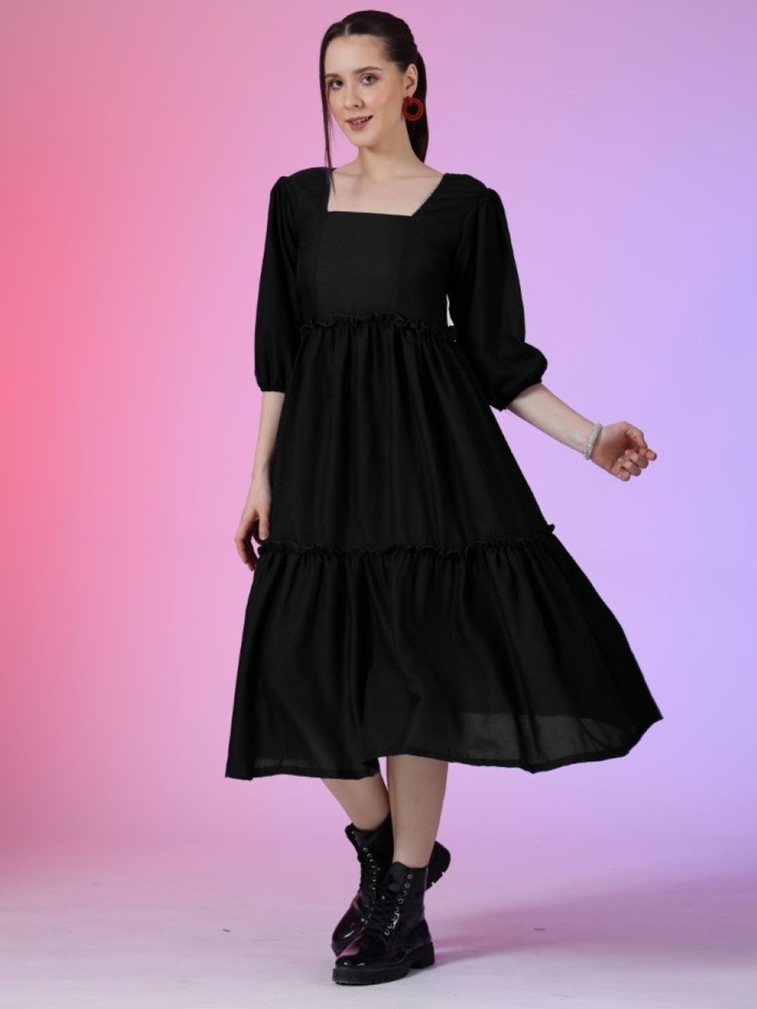 

Raiyani Enterprise Women Square Neck Fit & Flare Midi Dress, Black
