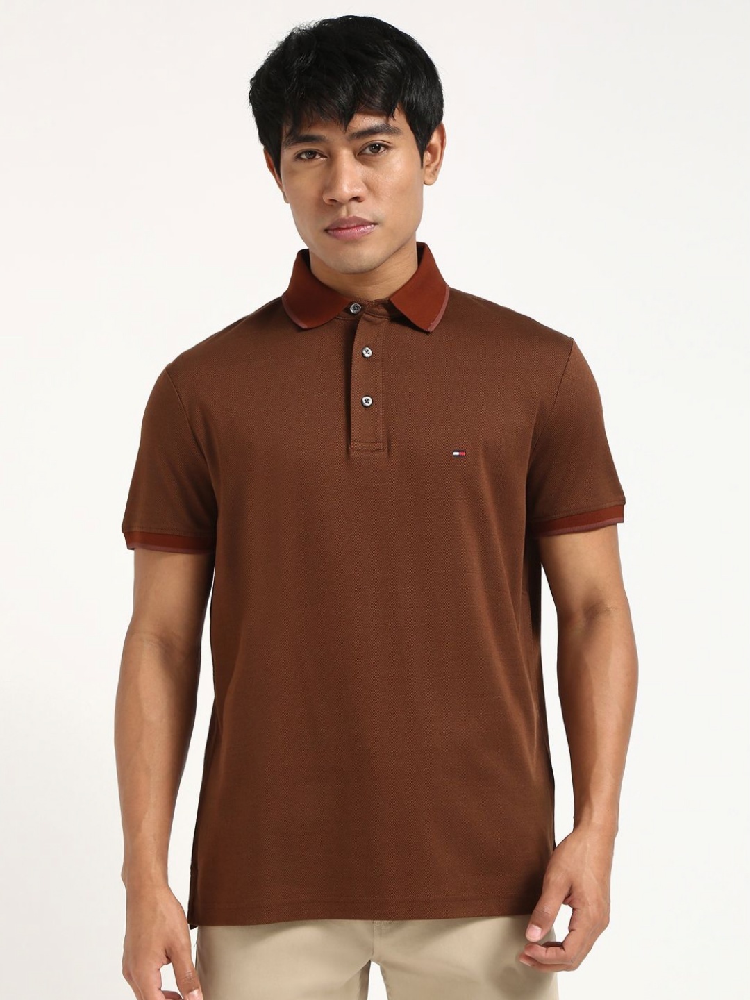 

Tommy Hilfiger Men Solid Polo Collar Cotton T-shirt, Maroon