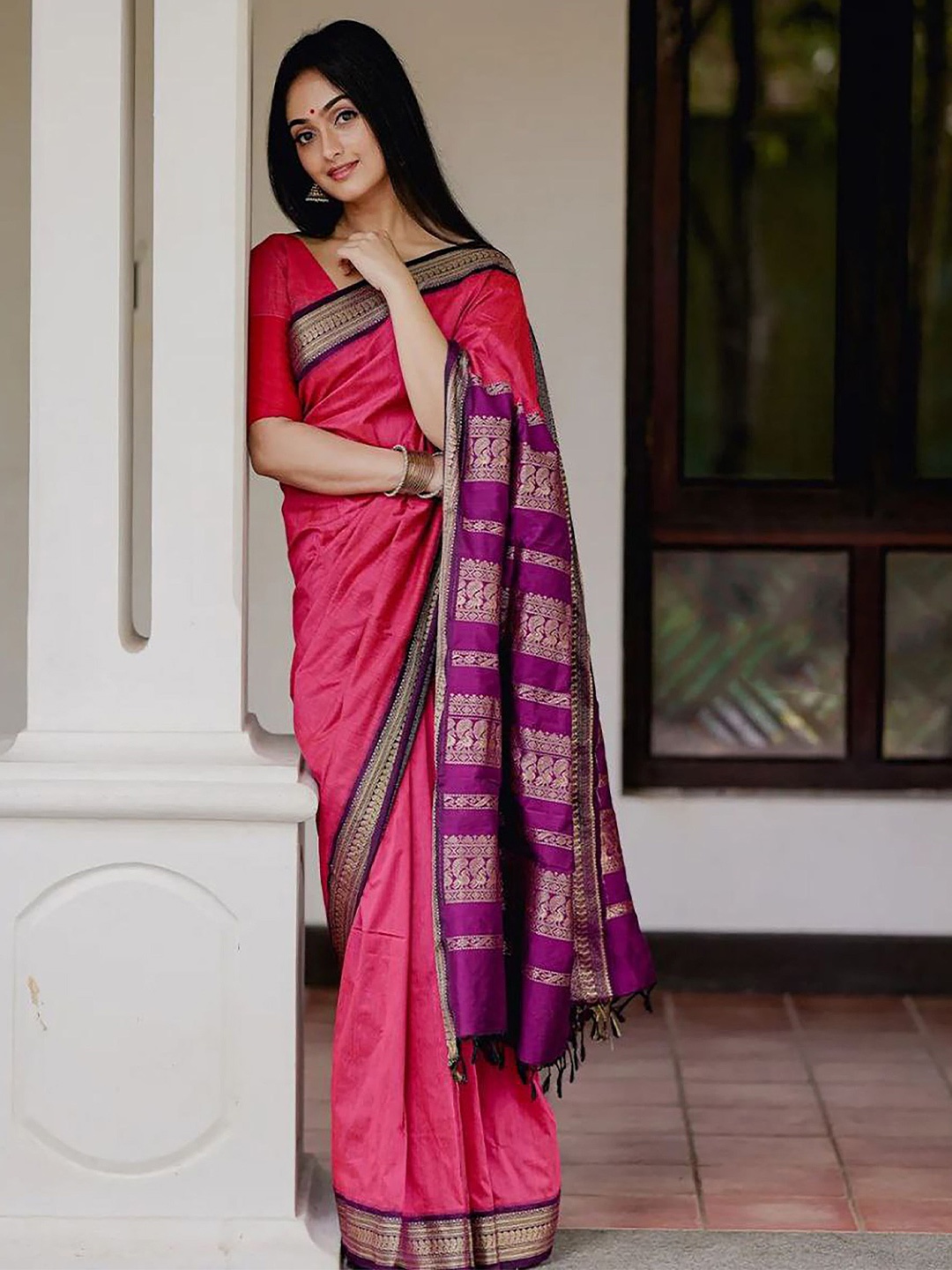 

Anouk Woven Design Zari Traditional Kanjeevaram Saree, Pink