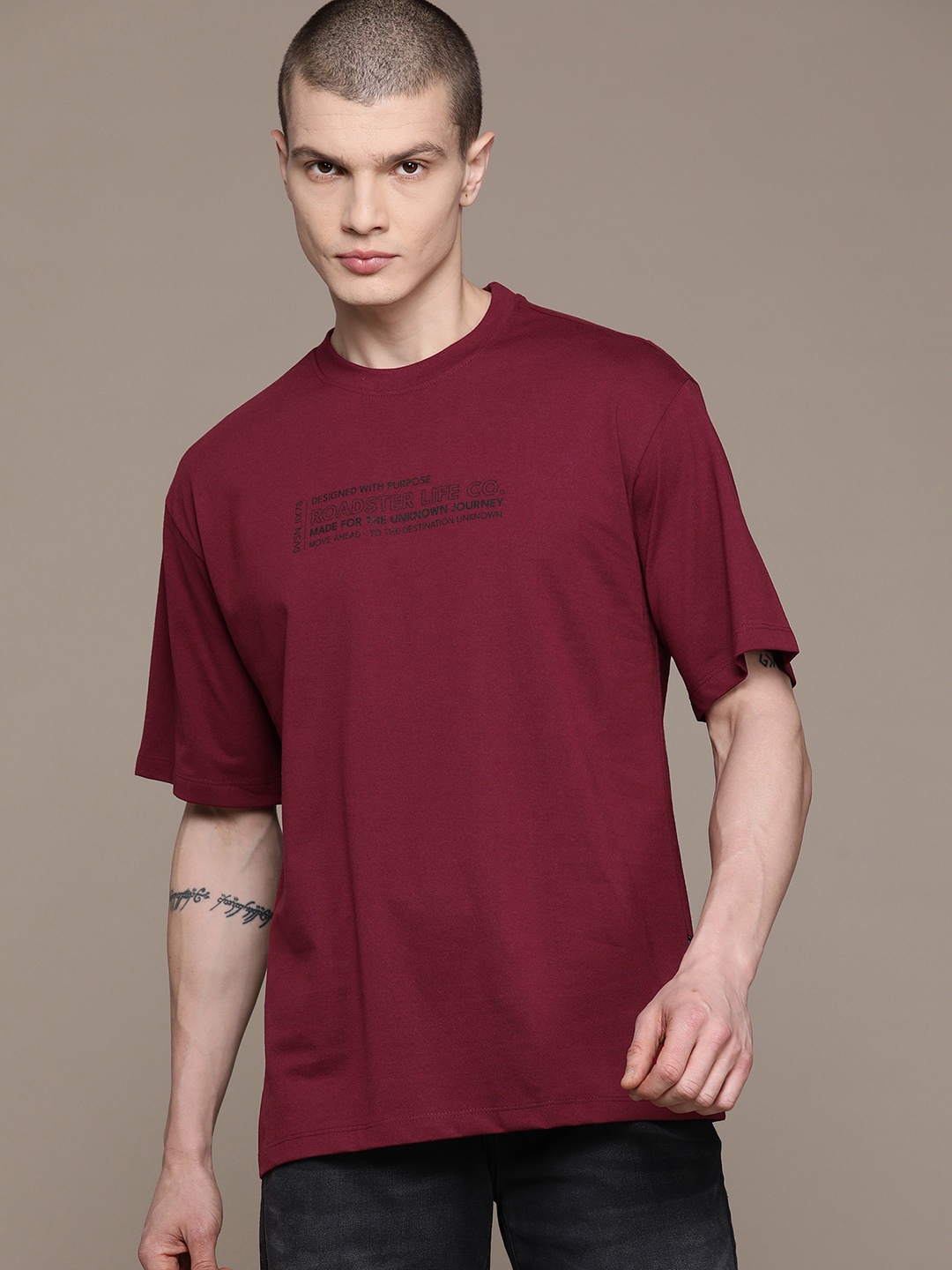 

The Roadster Lifestyle Co. Printed Relaxed Fit T-shirt, Burgundy