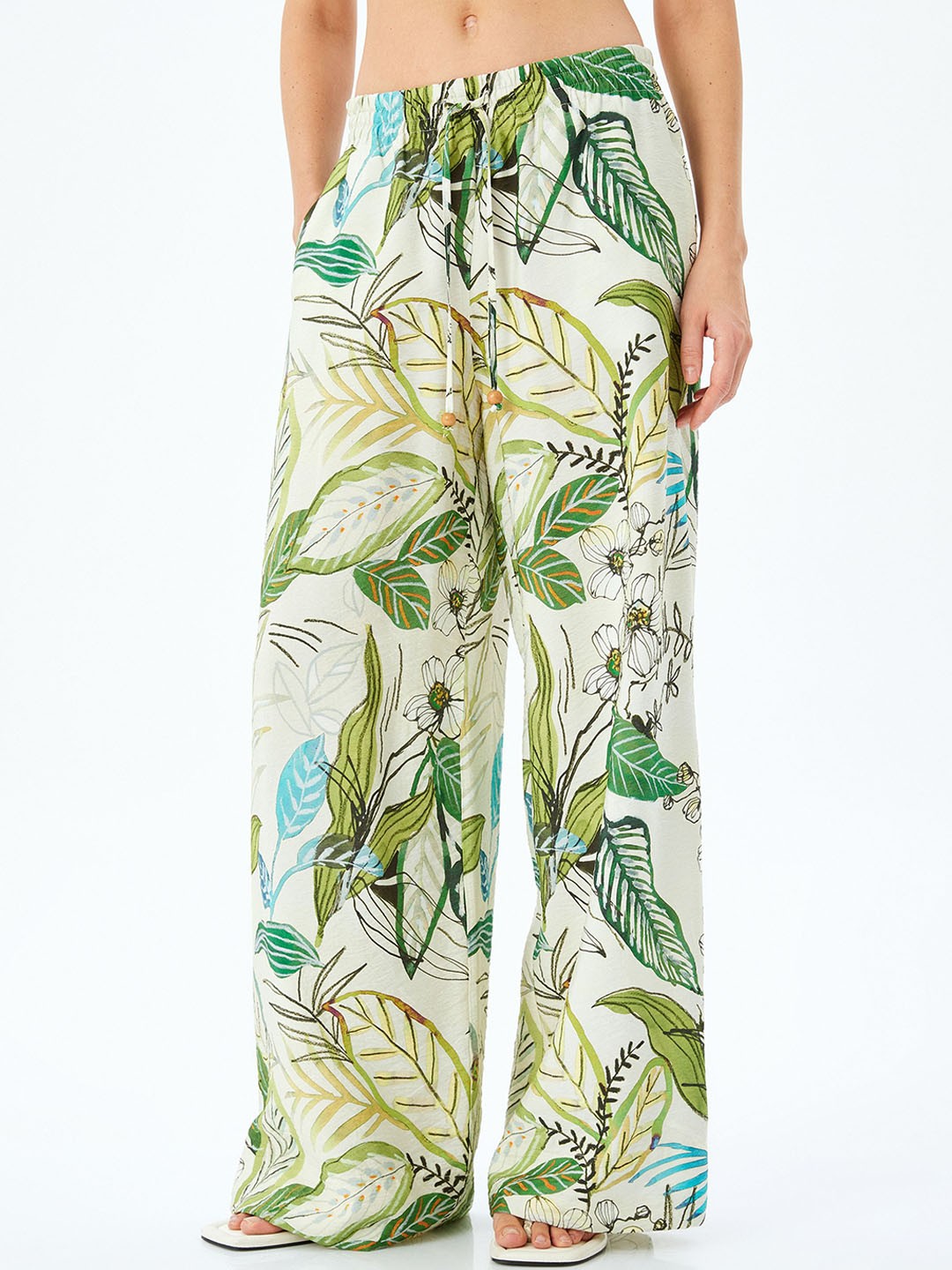 

Koton Women Floral Printed Mid-Rise Trouser, Green