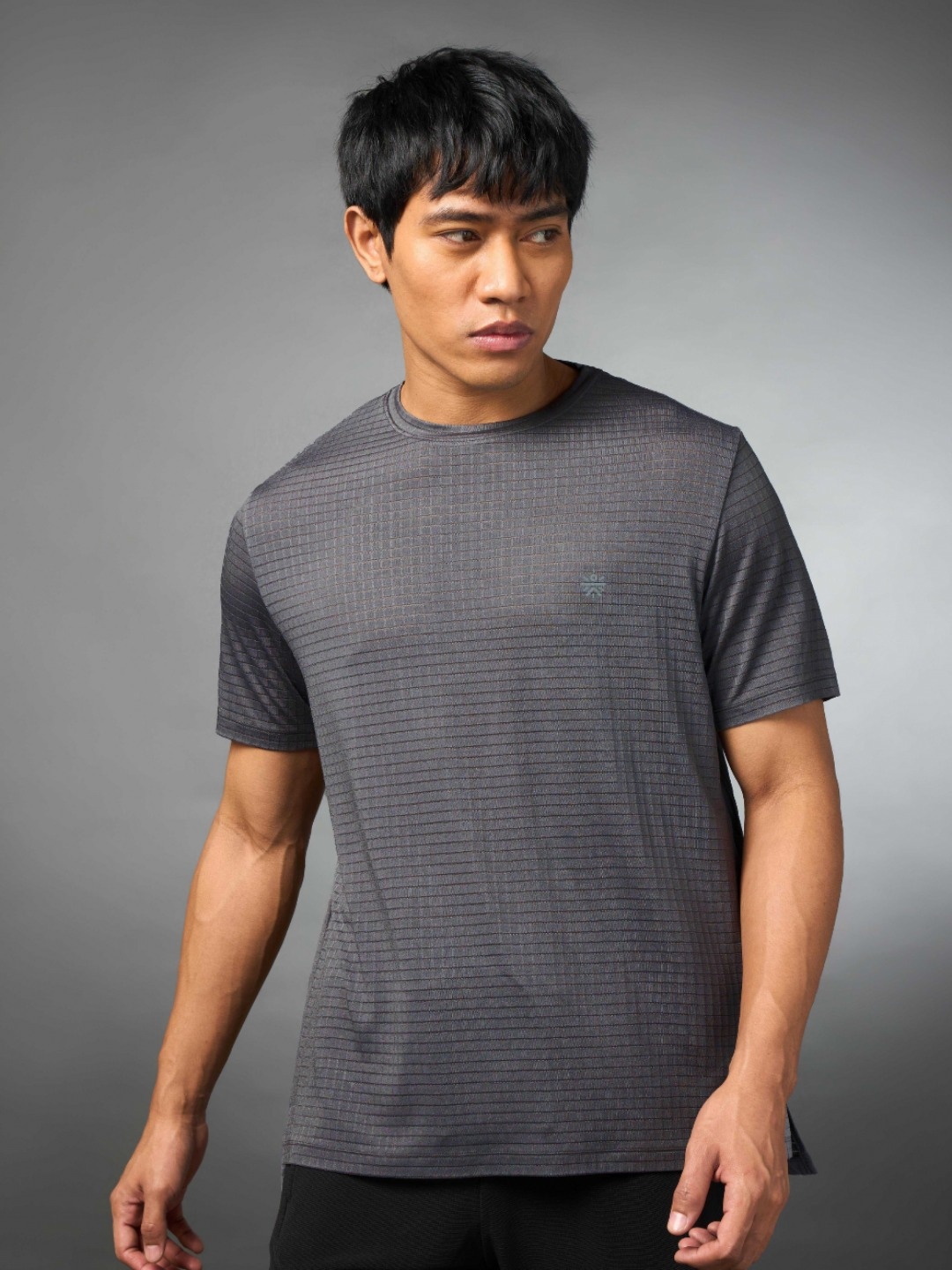 

CULT Technical Knit High Performance Moisture Wicking T-shirt, Grey