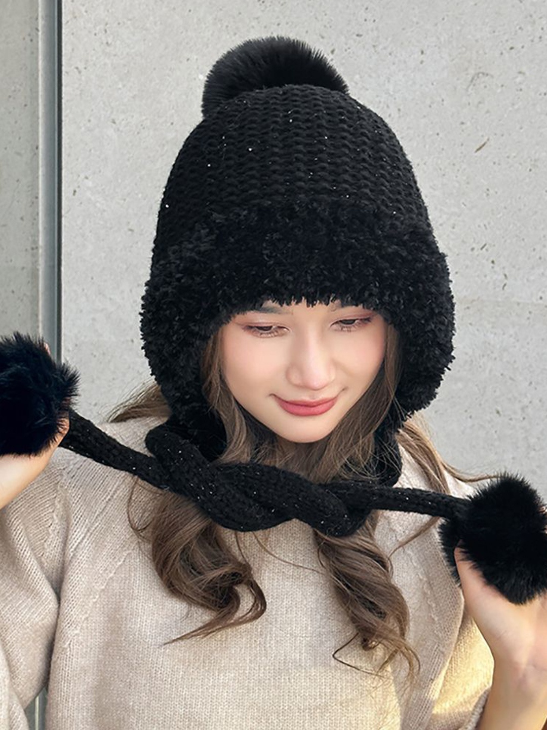 

StyleCast x Revolte Women Acrylic Beanie, Black