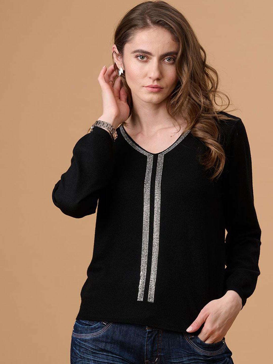 

Gipsy Women V-Neck Printed Pullover Sweater, Black