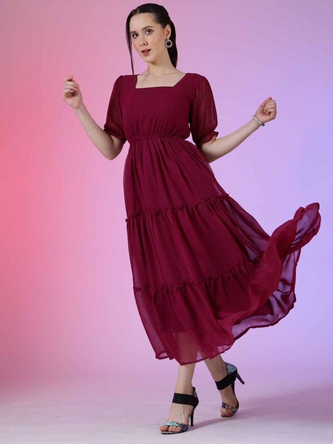 

Raiyani Enterprise Women Square Neck Fit & Flare Maxi Dress, Magenta