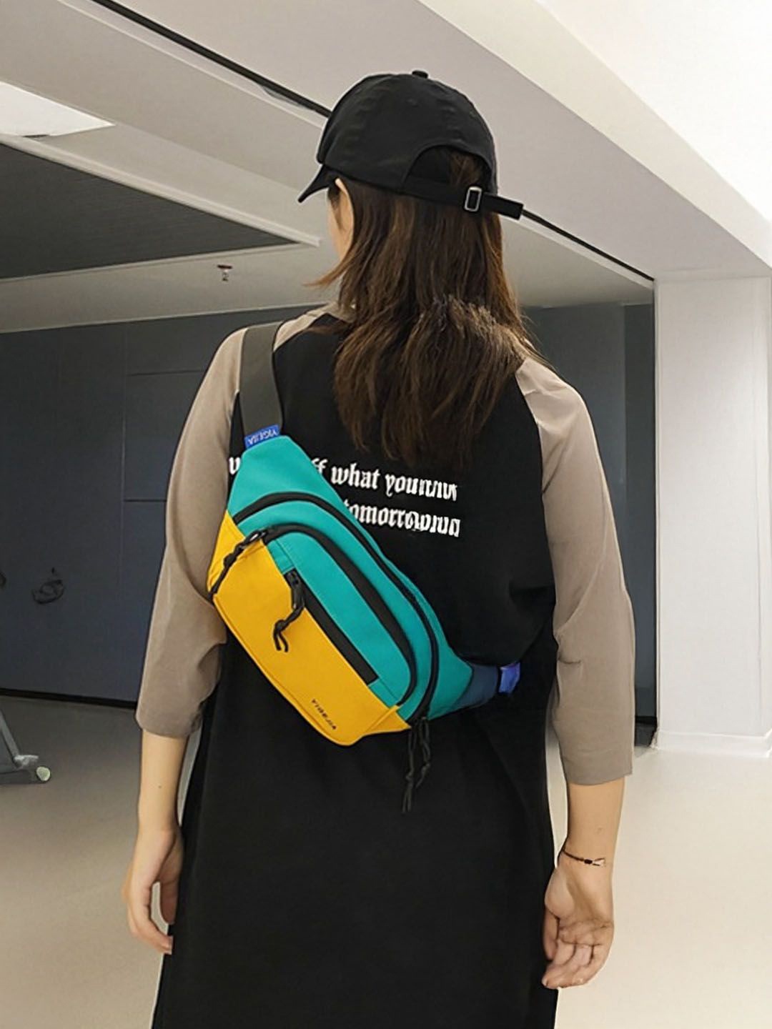 

StyleCast Checked Fanny Pack, Na