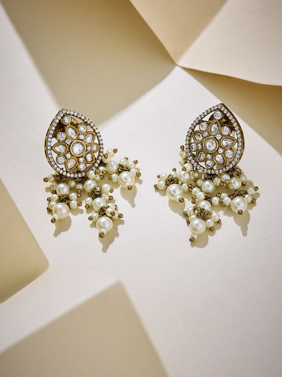 

Yinara Contemporary Jhumkas Earrings, Gold