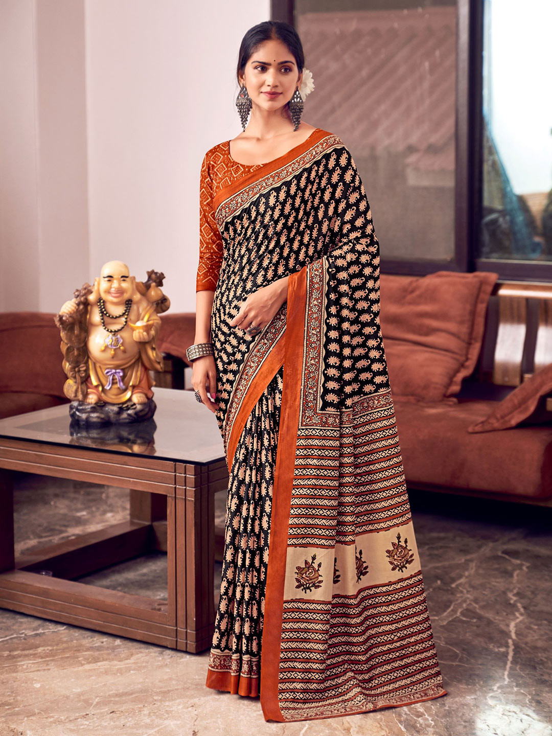 

Chandbaali Women Ajrak Printed Pure Cotton Bagru Saree, Black