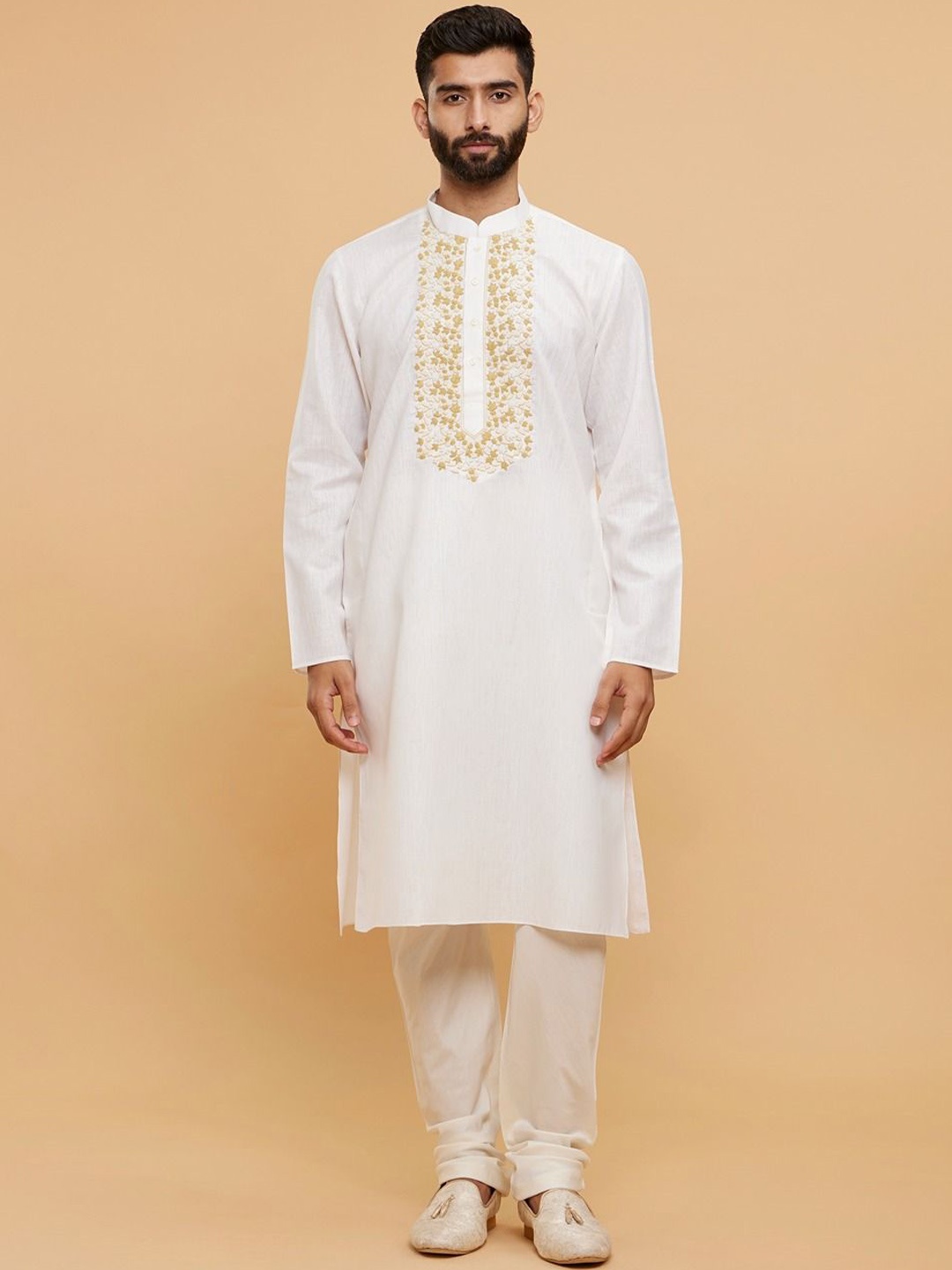 

Twamev Men Ethnic Motifs Embroidered Regular Thread Work Kurta with Churidar, White