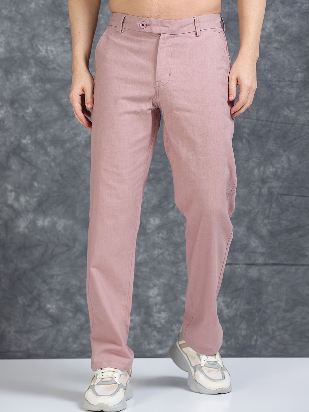

The Roadster Lifestyle Co Men Regular Fit Mid Rise Linen Trousers, Pink
