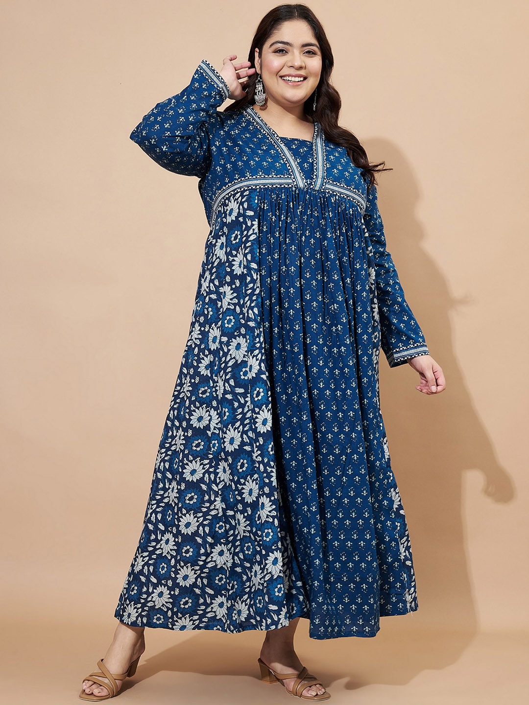 

Vbuyz Women Floral Printed Floral Anarkali Kurta, Blue