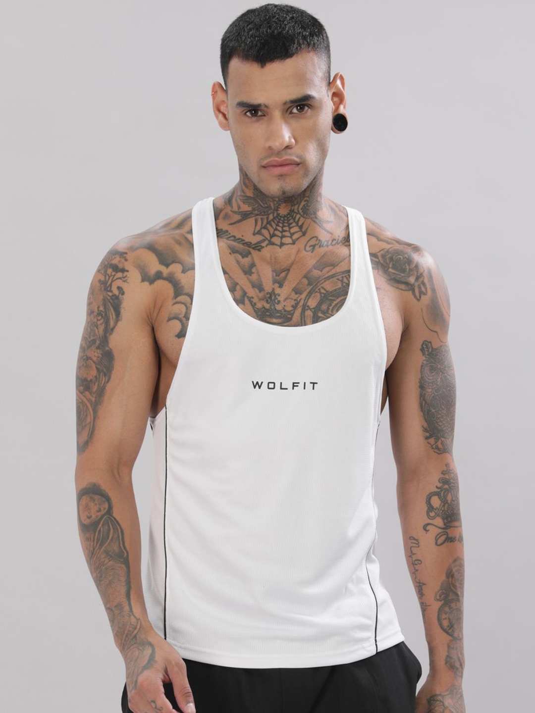 

WOLFIT ATHLEISURE Men Scoop Neck Gym Innerwear Vests WFSR84669-01, White