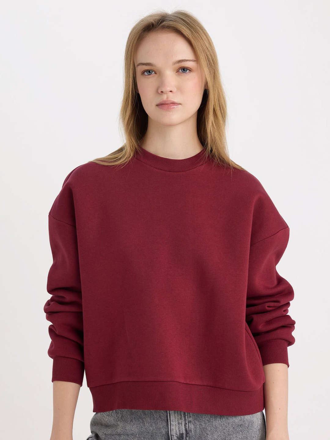 

DeFacto Women Knitted Pullover Sweatshirt, Maroon