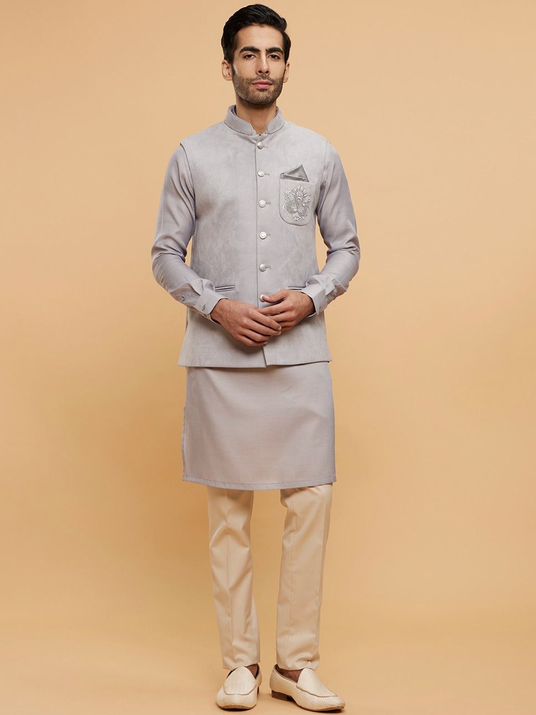 

Twamev Mandarin Collar Long Sleeves Regular Straight Kurta With Trouser With Nehru Jacket, Grey