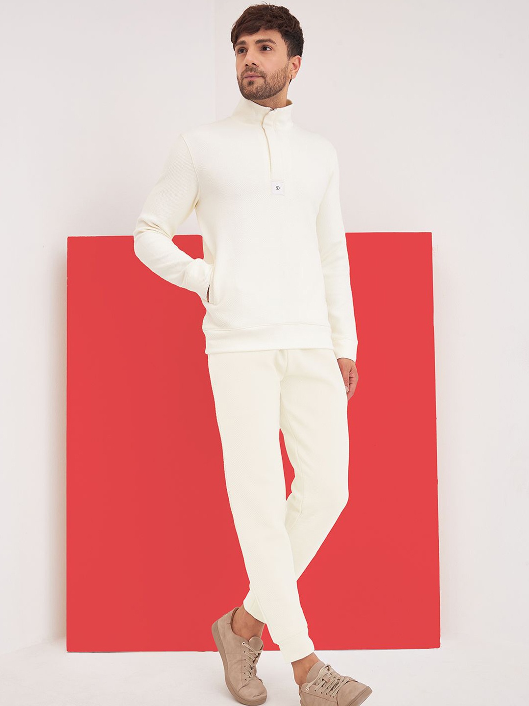 

Sweet Dreams Men Self Design Track Suit, White