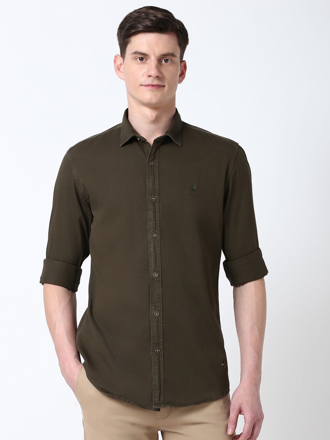 

Peter England Casuals Men Slim Fit Opaque Casual Shirt, Olive