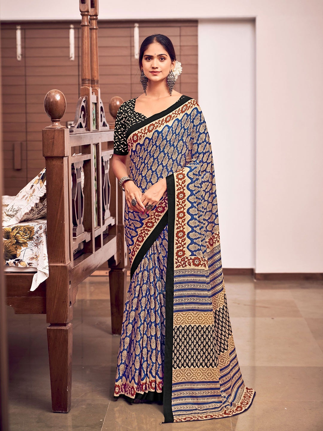 

Chandbaali Ajrak Printed Block Pure Cotton Bagru Saree, Navy blue