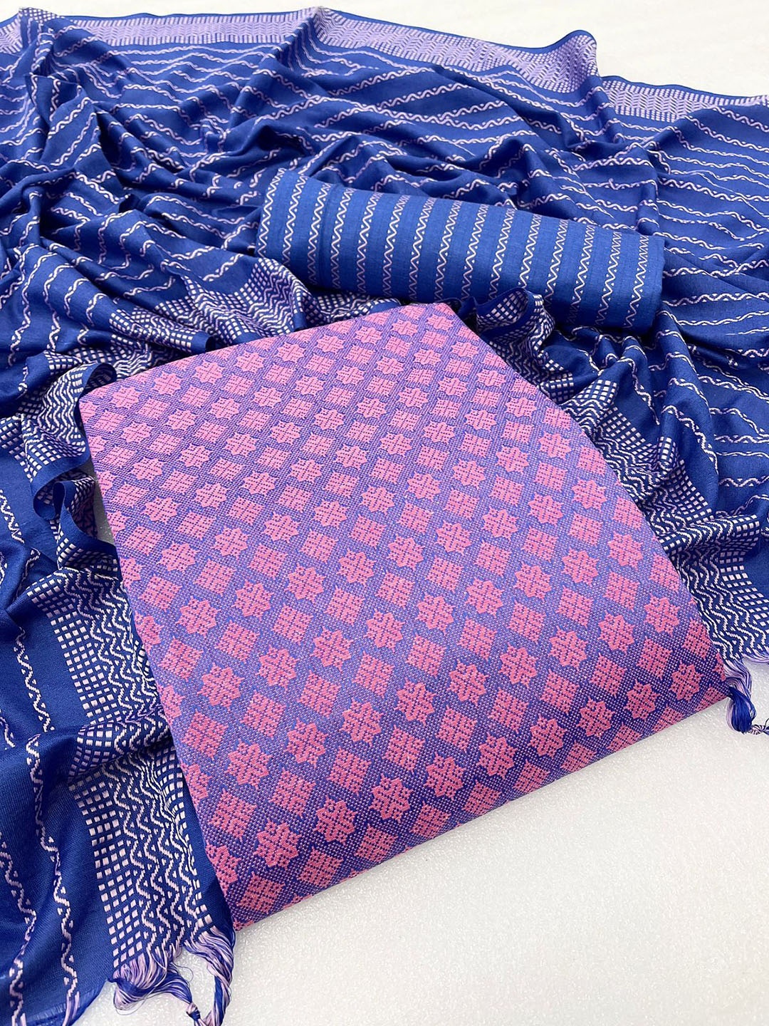 

Suha Unstitched Dress Material, Purple