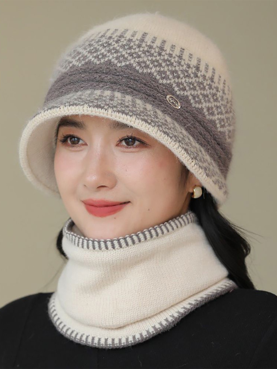 

StyleCast x Revolte Women Self Design Balaclava, Off white