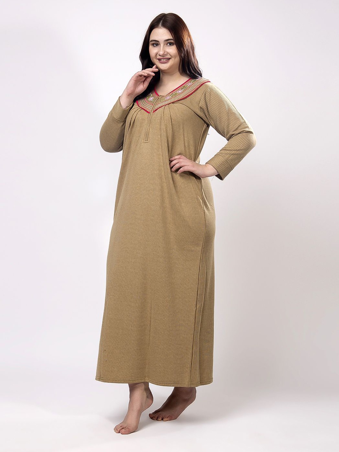 

CHUI MUI Women Striped Maxi Nightdress, Camel brown