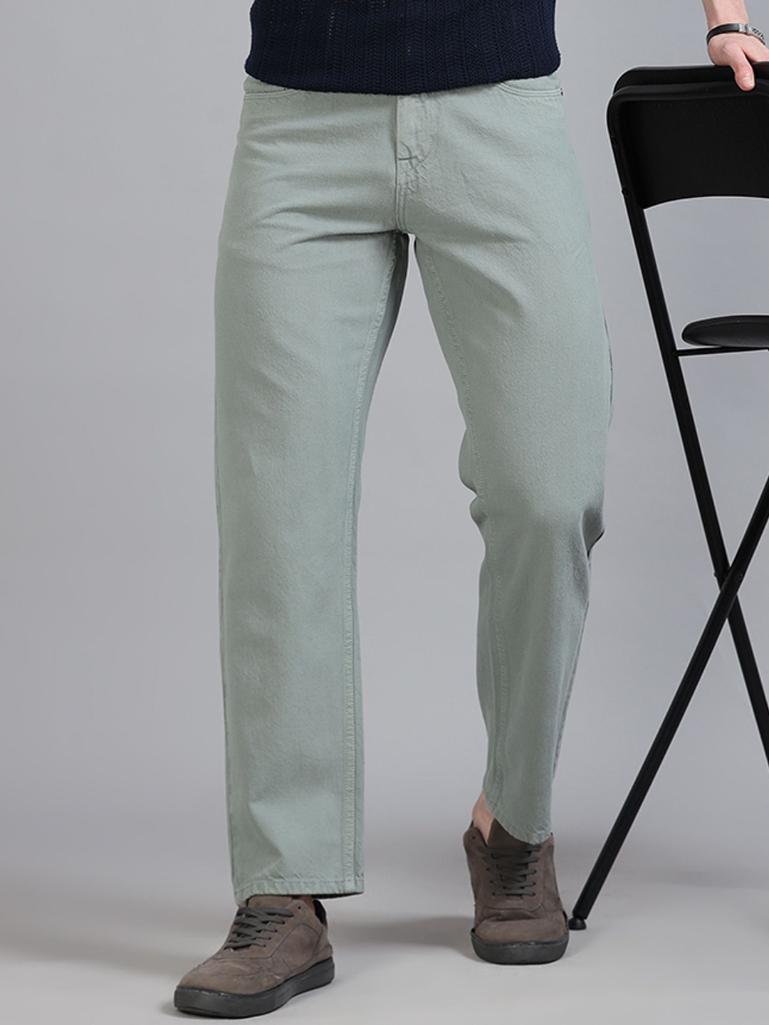 

The Roadster Lifestyle Co Men Pure Cotton Straight-Fit Mid-Rise Jeans, Green
