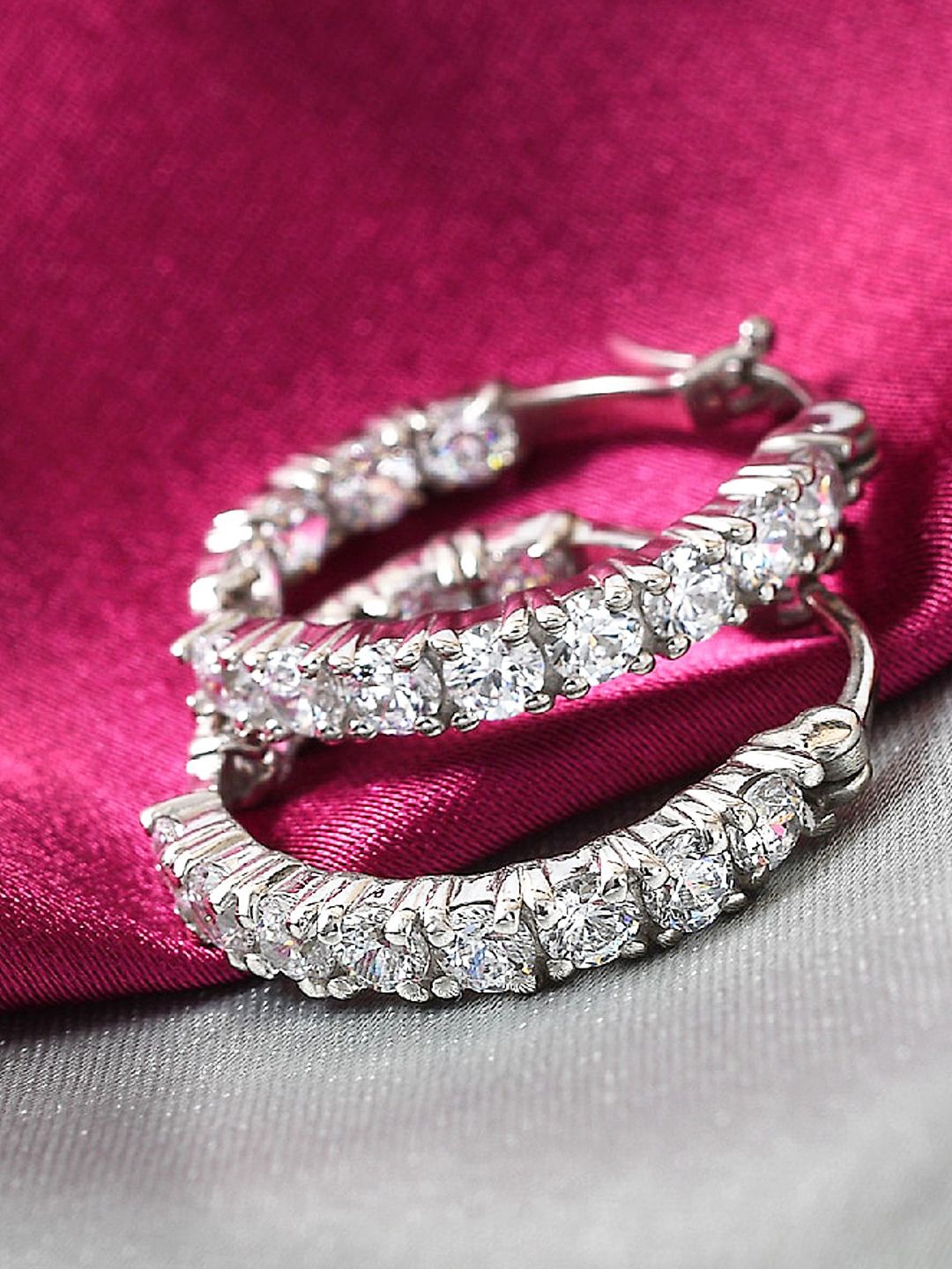 

DressBerry Contemporary Hoop Earrings, Silver