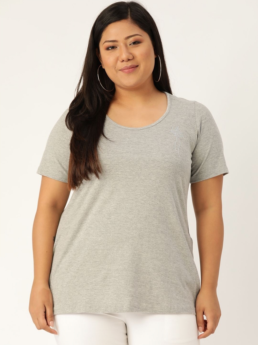 

theRebelinme Women T-shirt, Grey