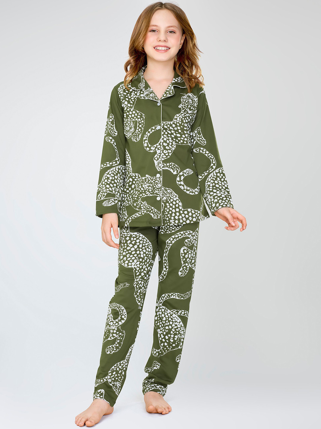 

Zeyo Girls Printed Pure Cotton Shirt & Pyjamas Night suit, Green