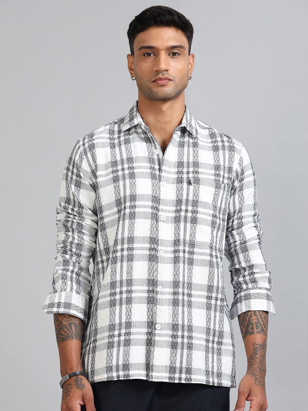 

HOUSE OF MAHNOTS Men Classic Opaque Checked Casual Shirt, White