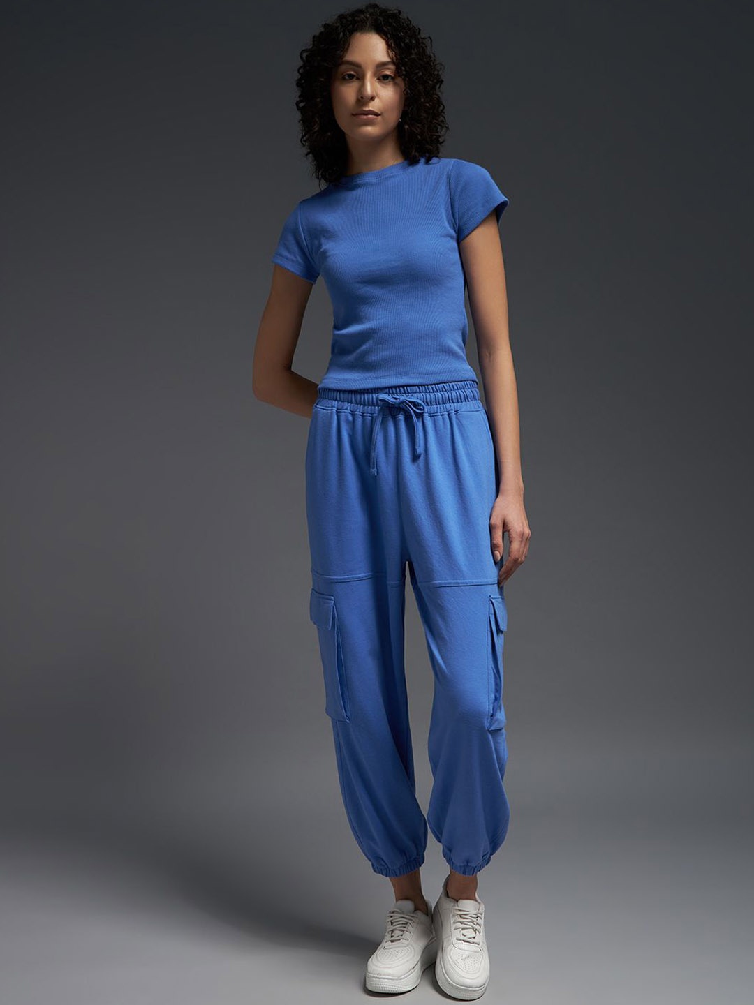 

MKH Round Neck Short Sleeves T-Shirt With Jogger, Blue