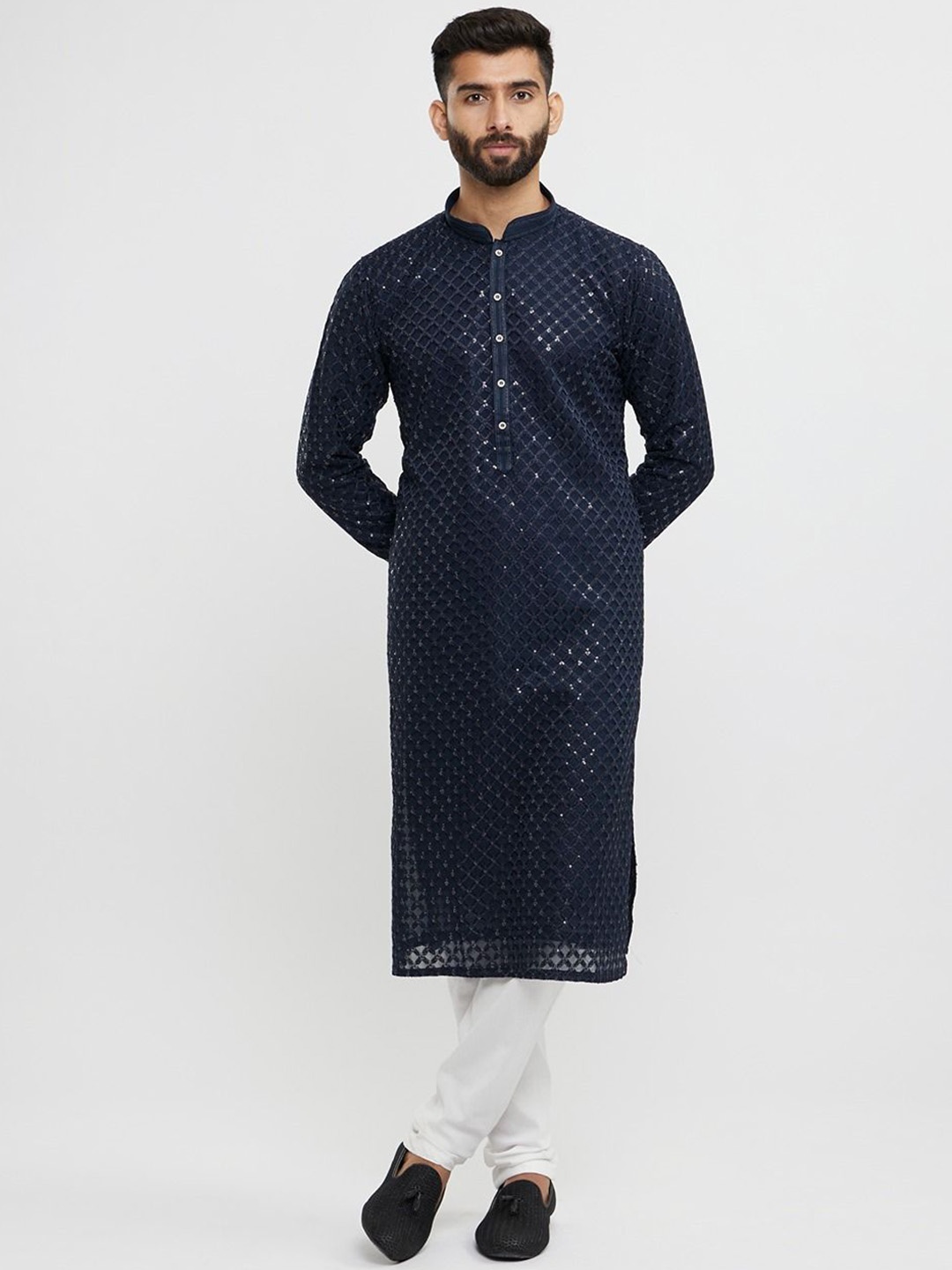 

Twamev Men Embroidered Regular Thread Work Kurta with Churidar, Navy blue