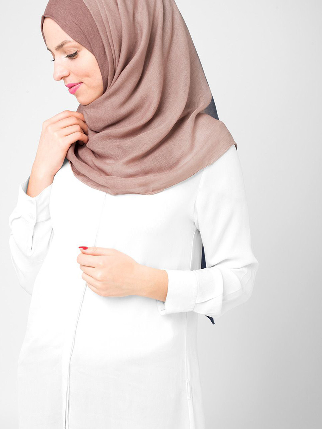 

IDH London Cobalt Ombre Hijab, Blue