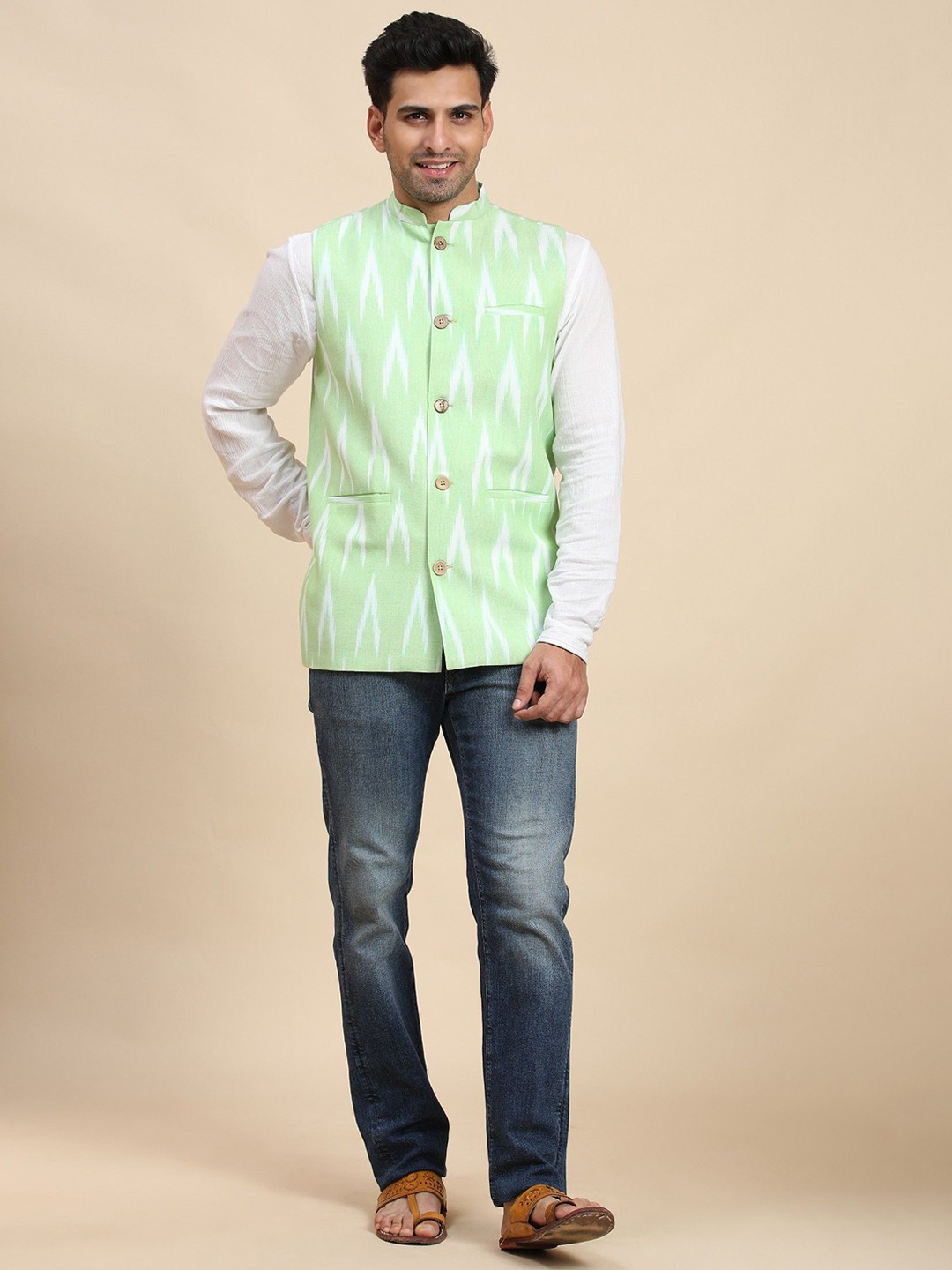 

SKAVIJ Men Printed Woven Nehru Jacket, Lime green