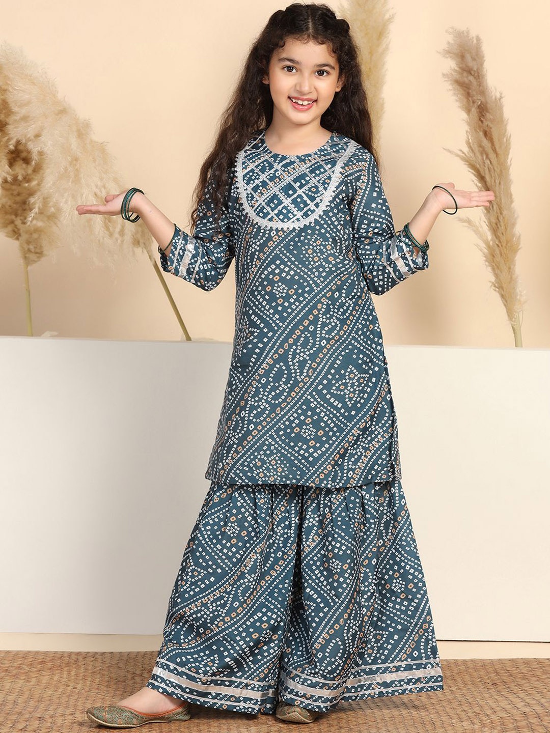

BAESD Girls Bandhani Printed Regular Kurta with Sharara, Grey