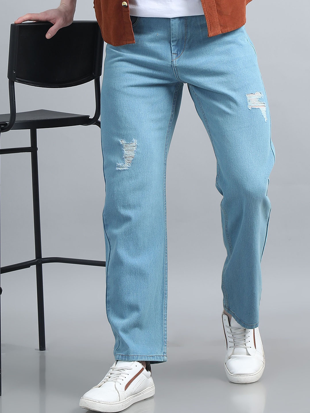 

The Roadster Lifestyle Co Men Pure Cotton Relaxed Fit Mid-Rise Jeans, Blue