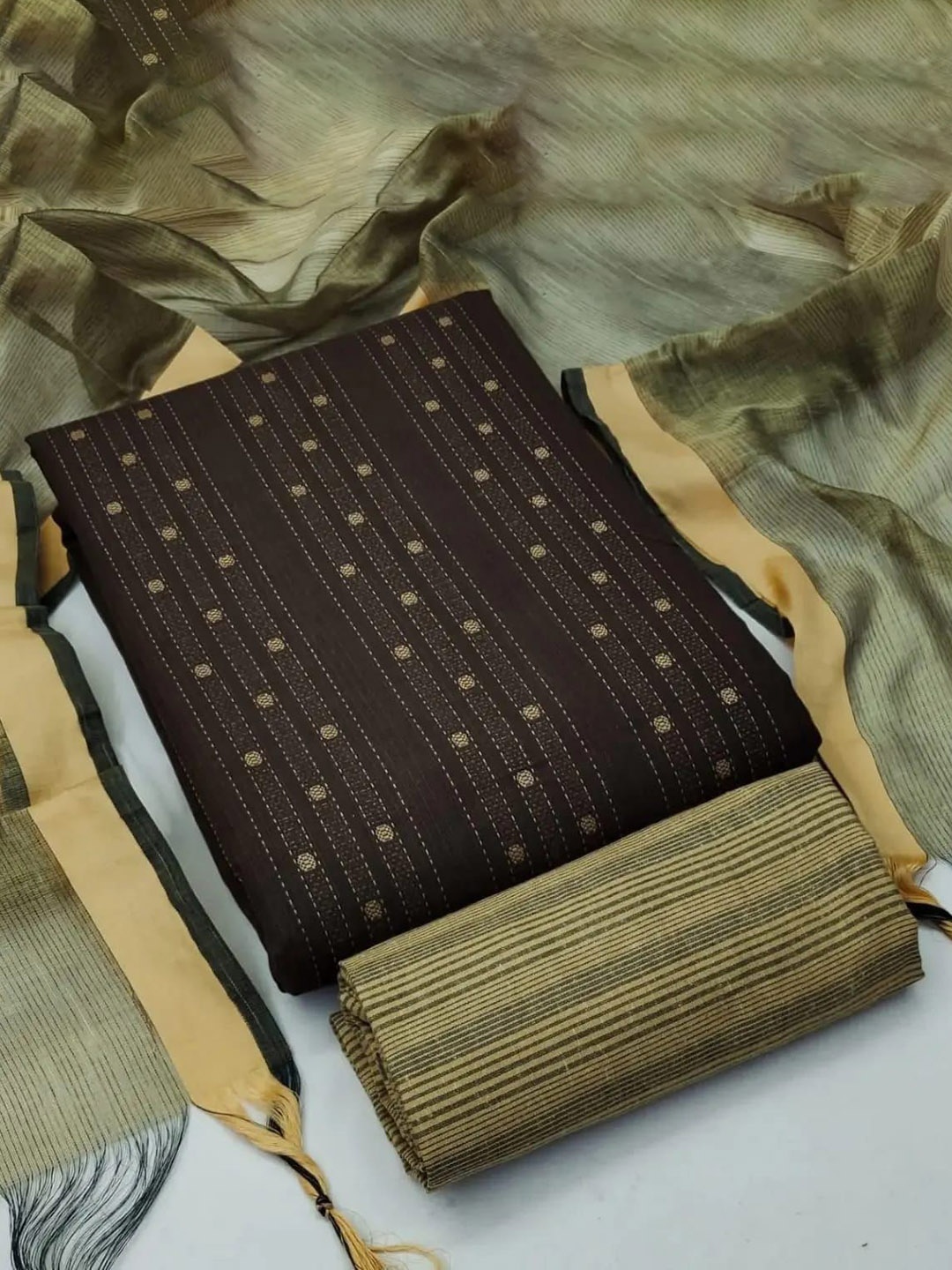 

Suha Unstitched Dress Material, Brown