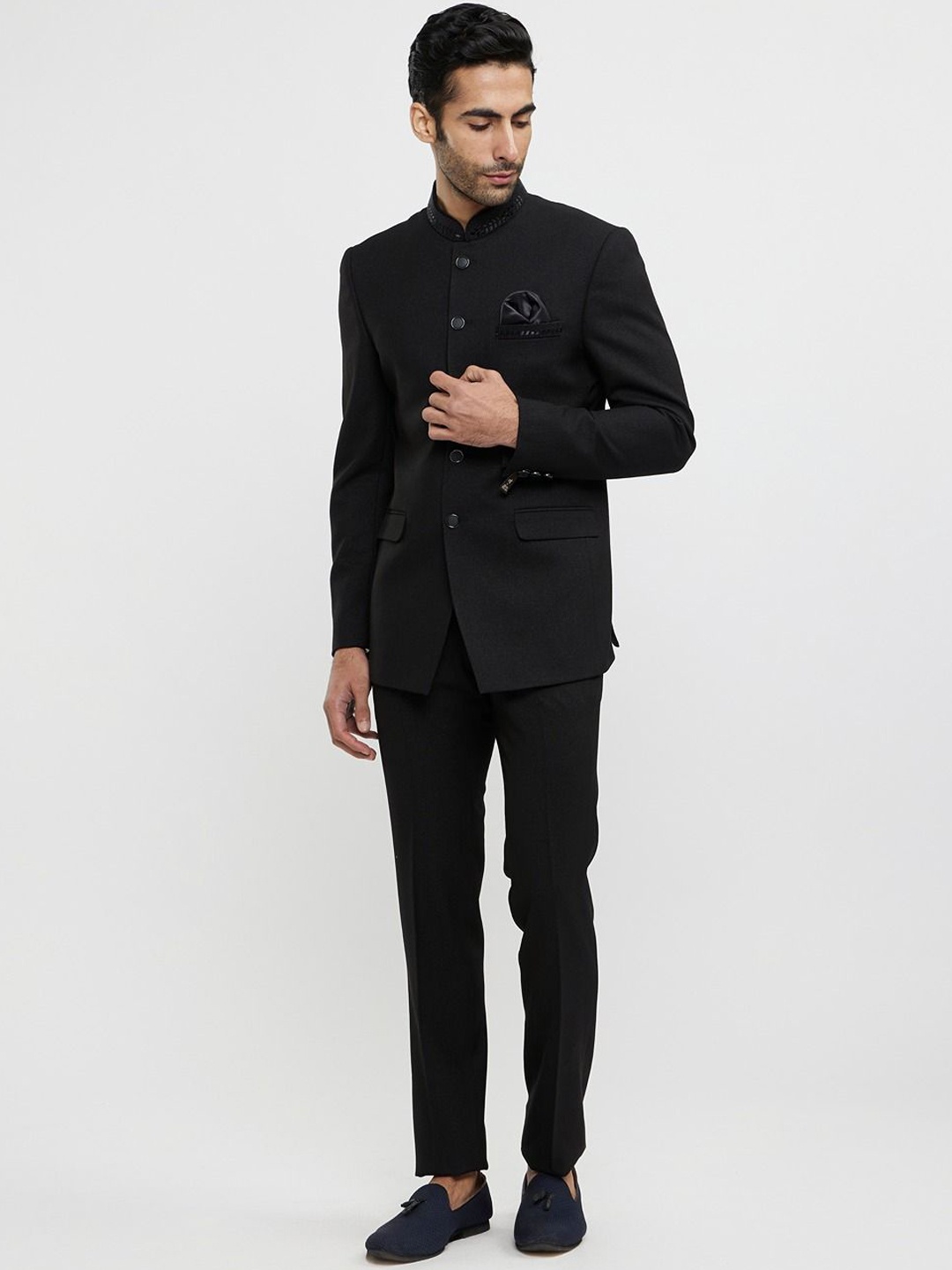 

Twamev Self Designed Tailored-Fit Double-Breasted Three-Piece Suit, Black