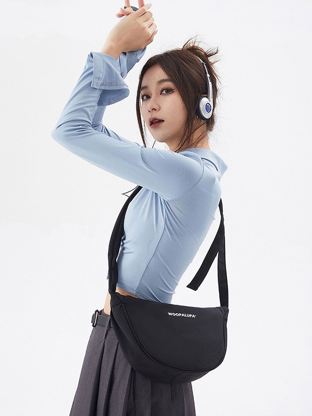 

StyleCast Black Stylish Crossbody Bag