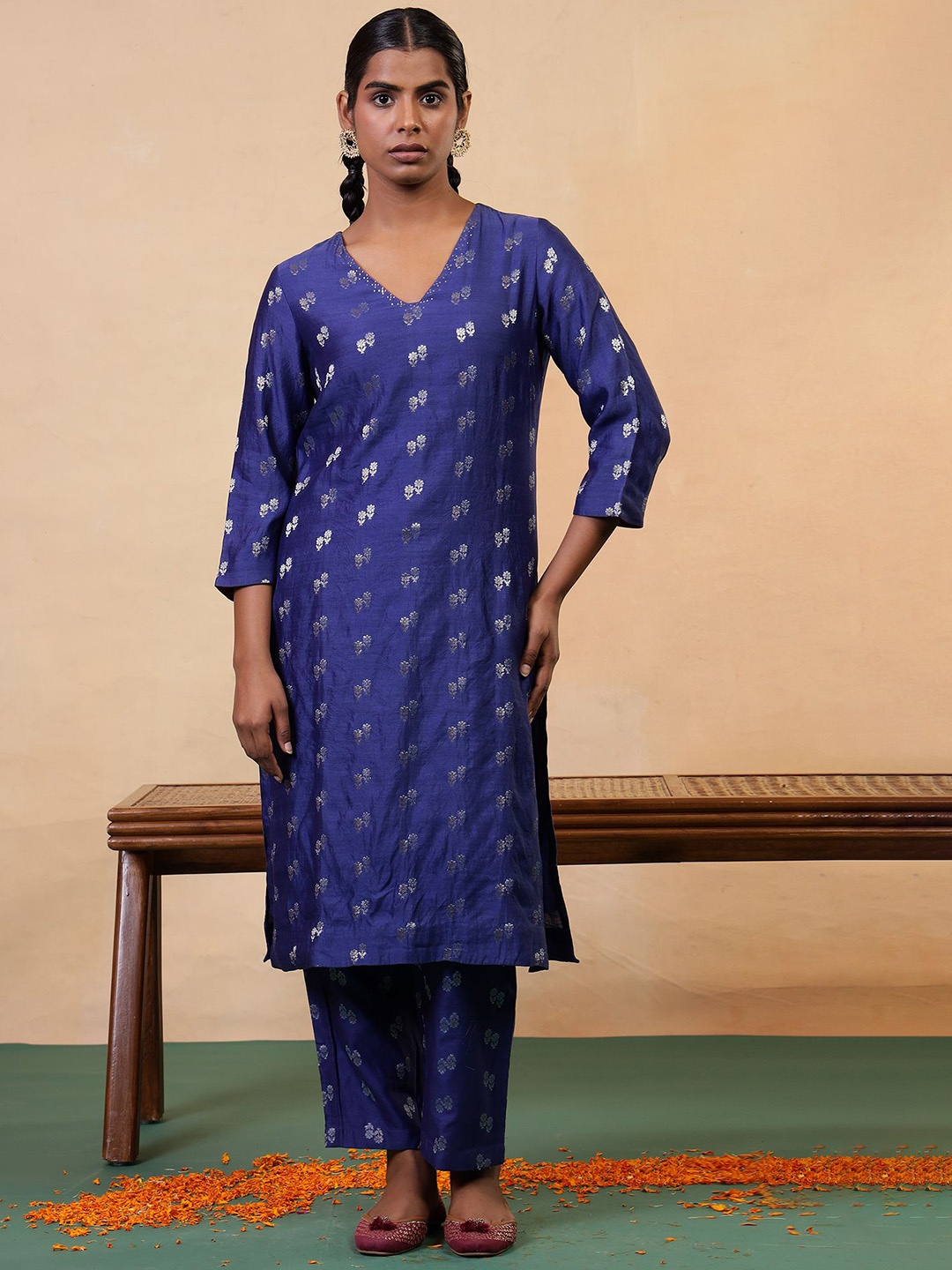 

Folk Song Women Floral Printed Regular Mukaish Kurta with Pyjamas, Blue