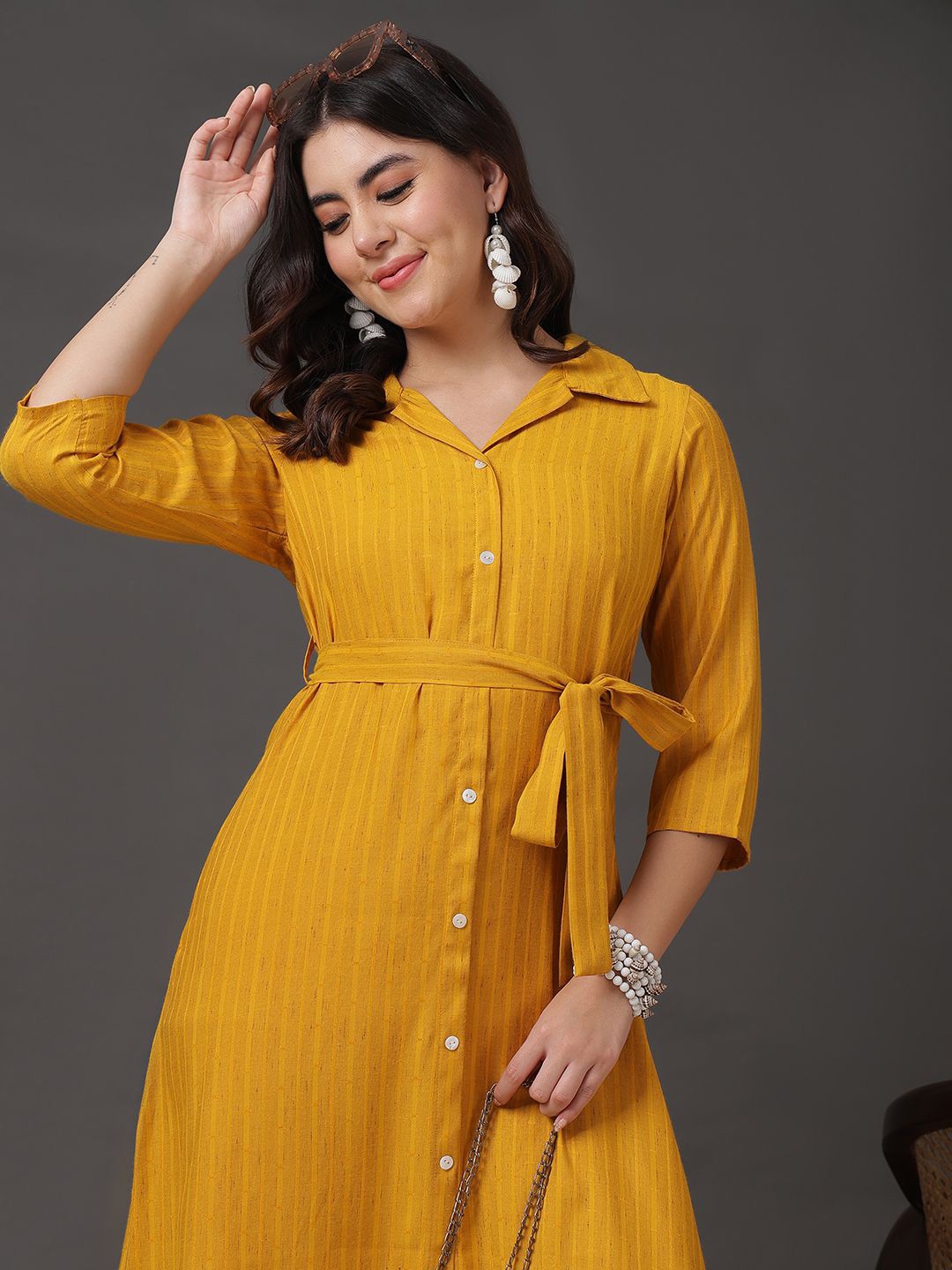 

Anouk Women Shirt Collar Shirt Dress Comes with a belt, Yellow