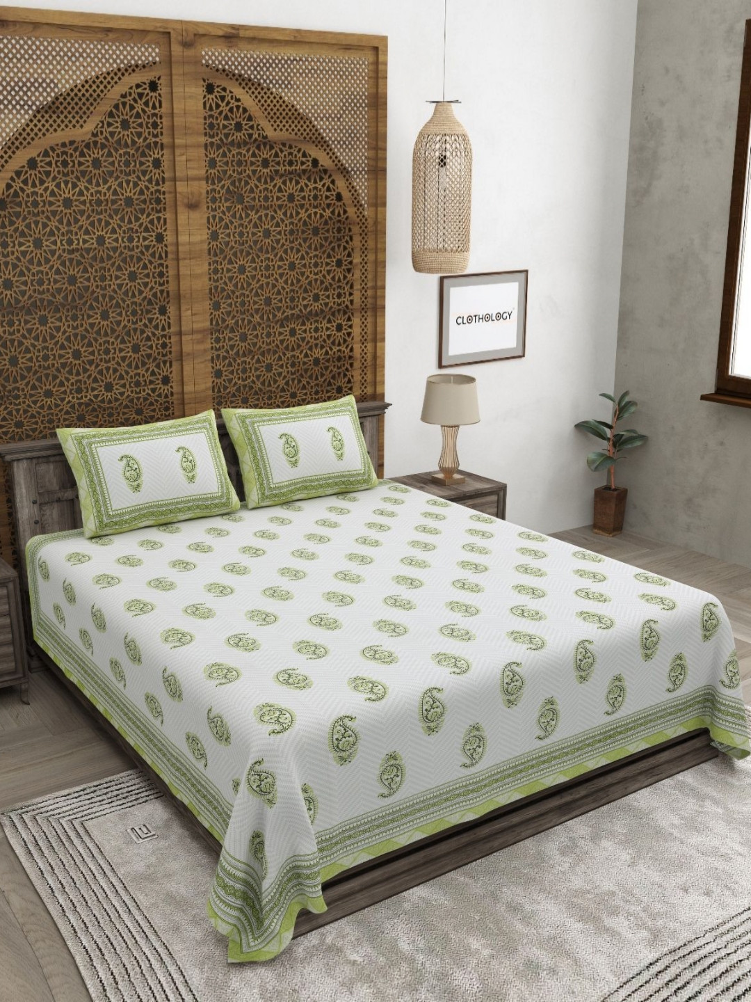 

CLOTHOLOGY Green & White Floral 180 TC Pure Cotton King Bedsheet Set-2.75 m x 2.25 m
