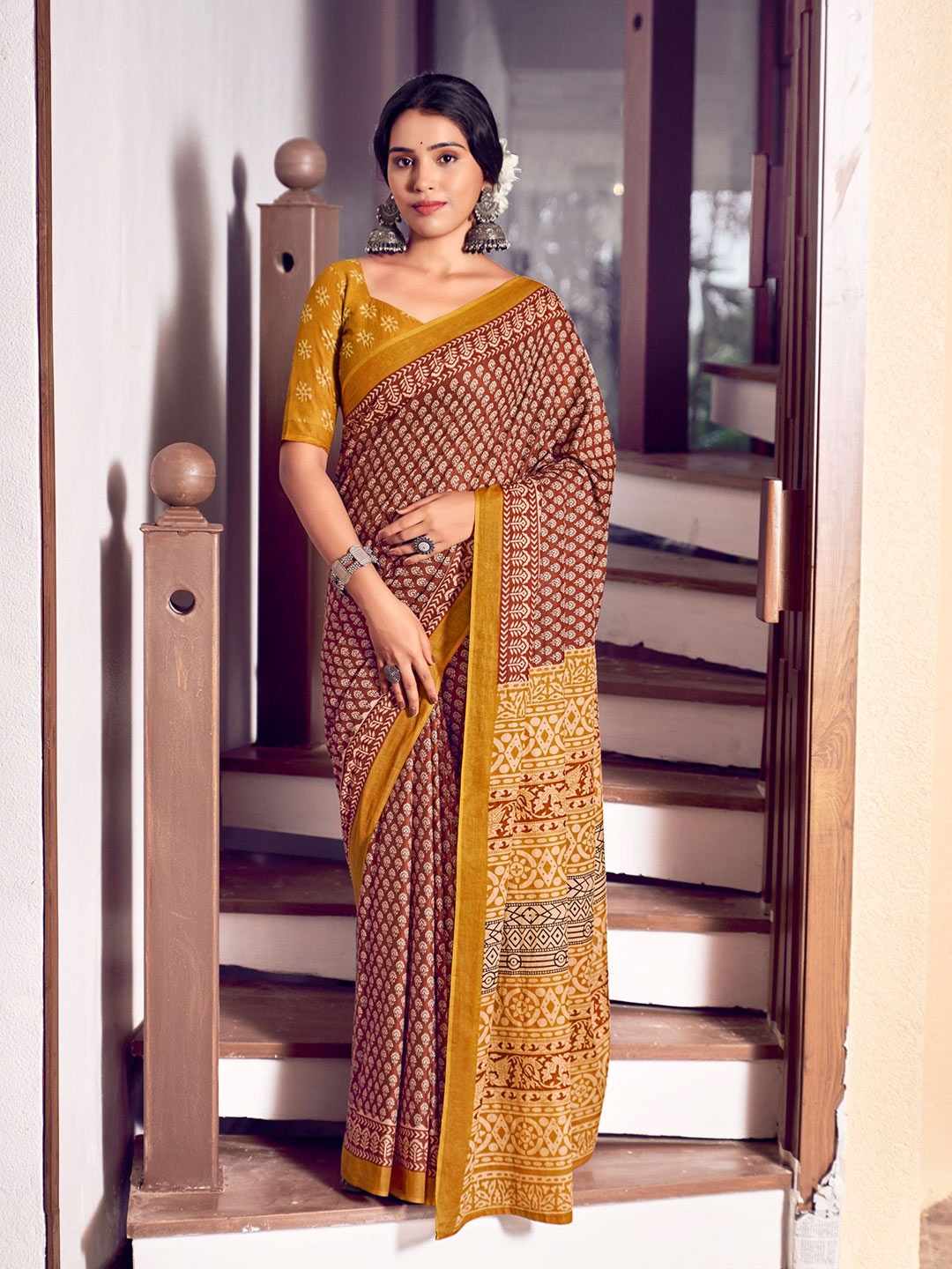 

Chandbaali Ajrak Printed Pure Cotton Bagru Saree, Brown