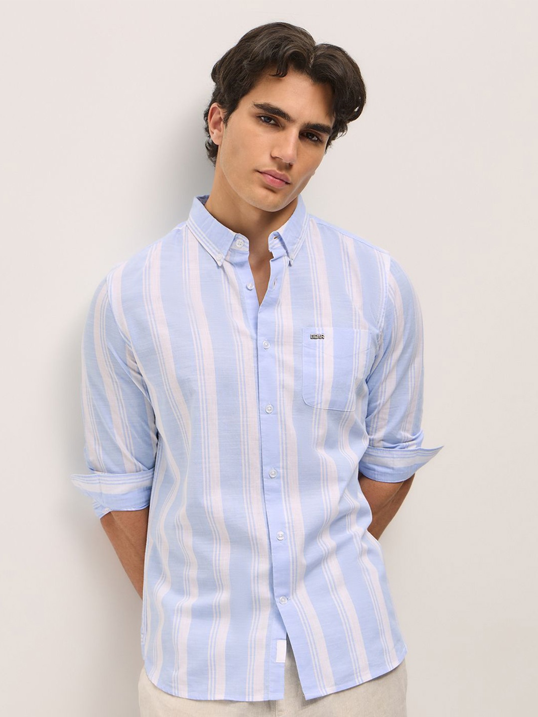 

THE BEAR HOUSE Men Slim Fit Multi Stripes Opaque Striped Casual Shirt, Blue