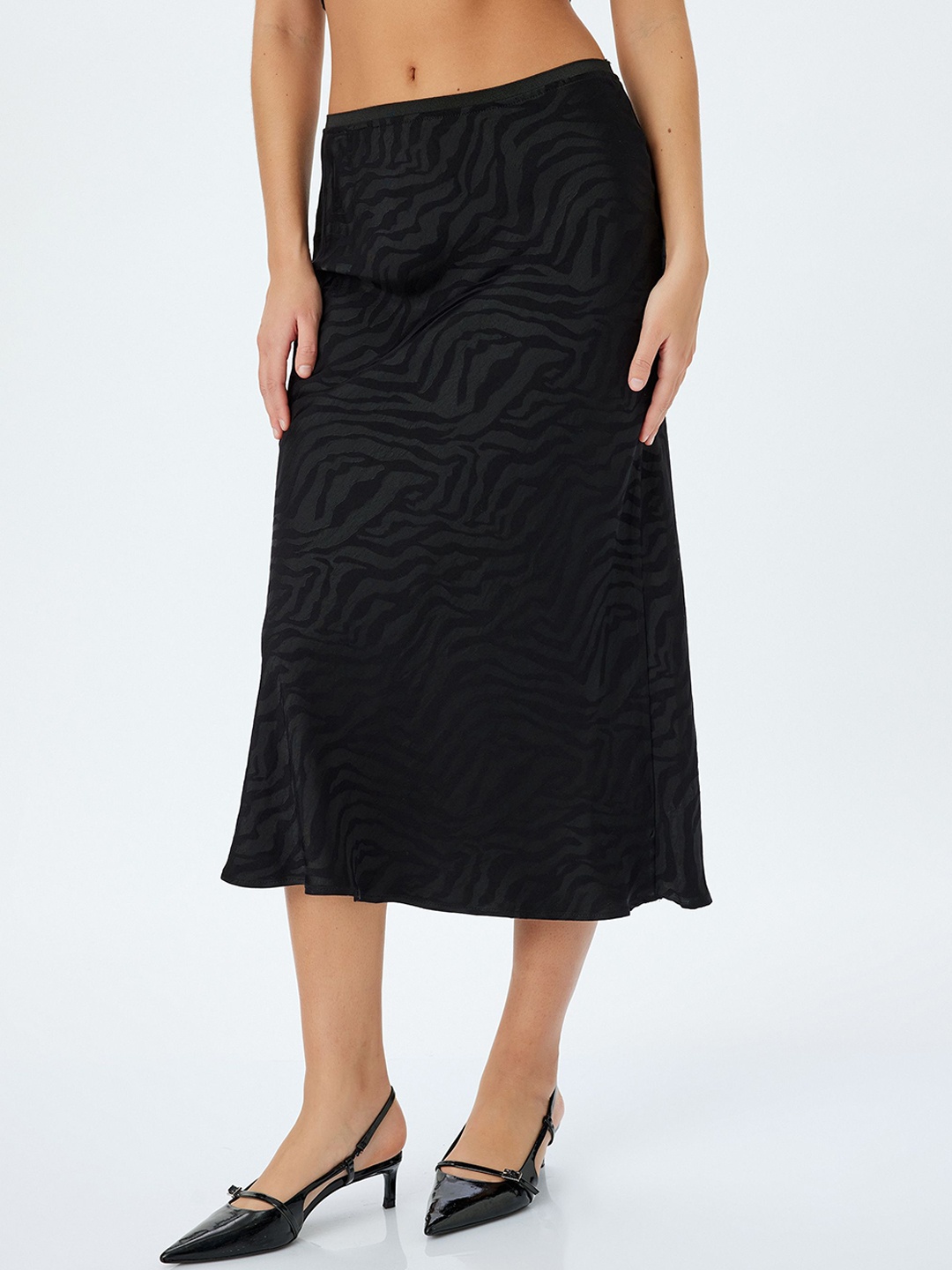 

Koton Women Self Design Casual Midi Length Skirts, Black