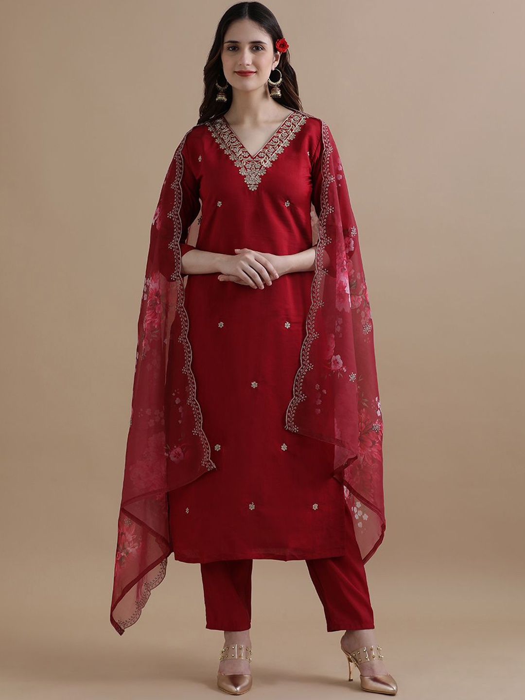 

Jaipur Kurti Women Ethnic Motifs Embroidered Regular Chanderi Cotton Kurta with Trousers & With Dupatta, Red