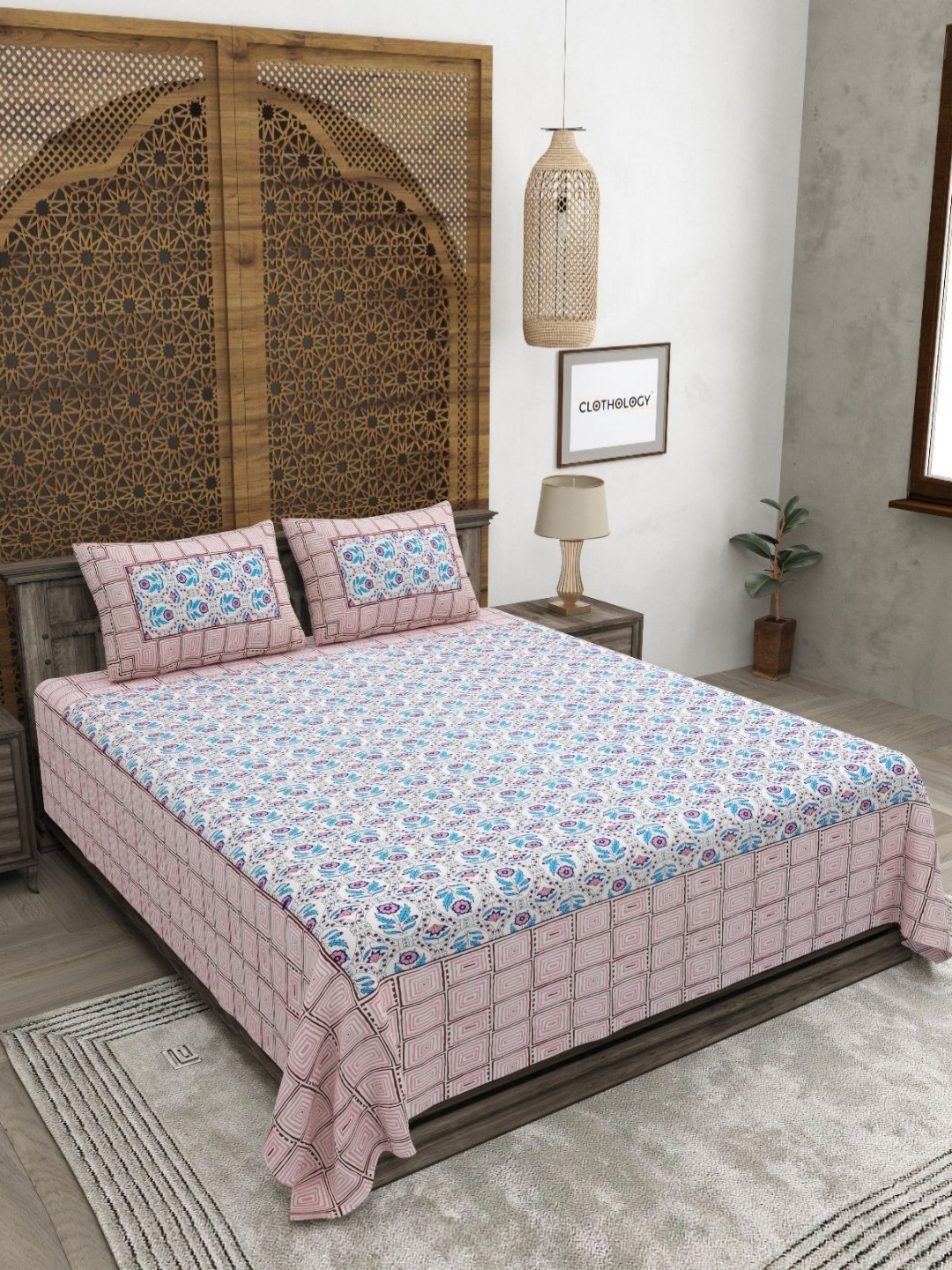 

CLOTHOLOGY Pink & White Floral 180 TC Pure Cotton King Bedsheet Set-2.75 m x 2.25 m