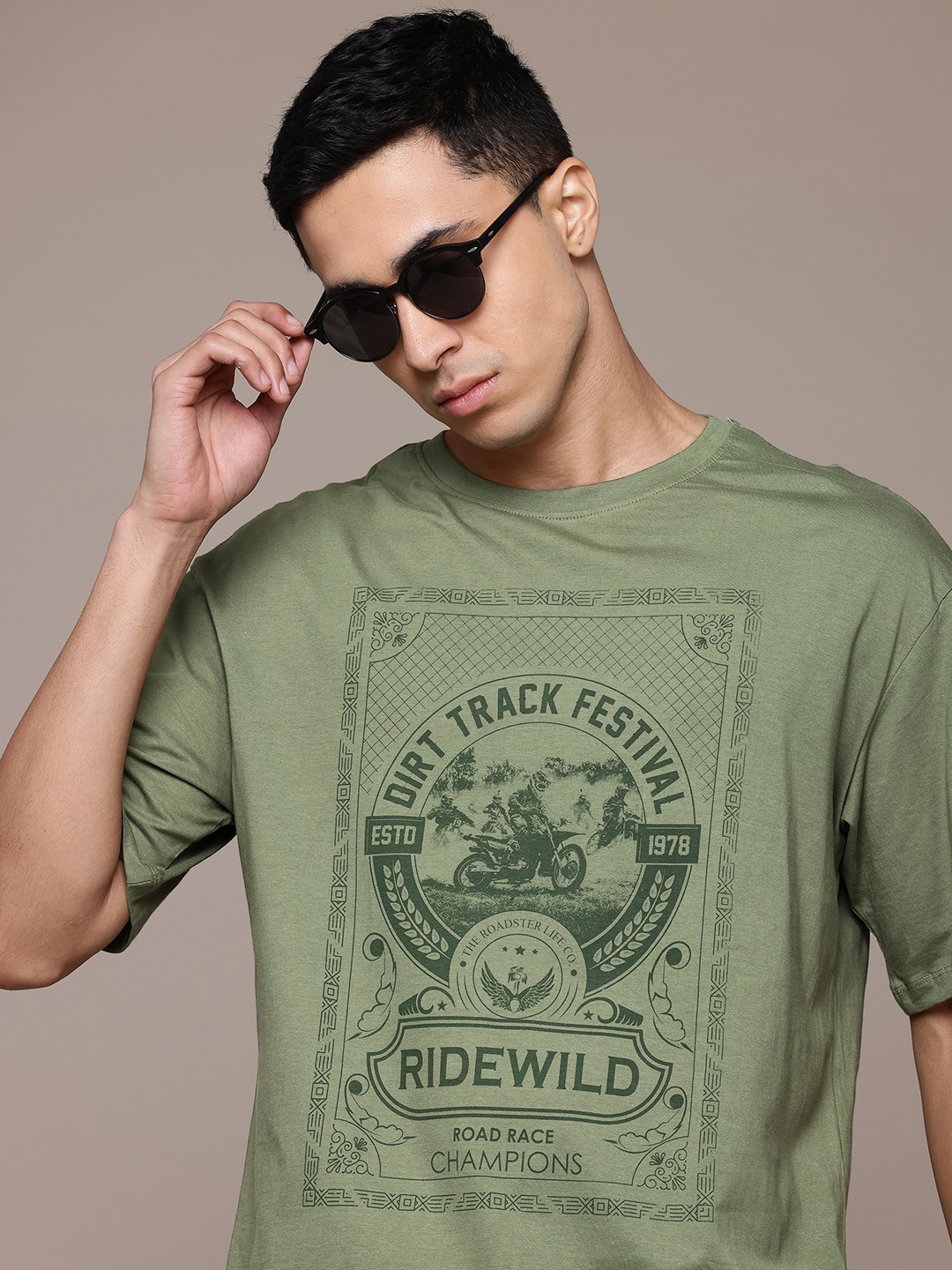 

The Roadster Lifestyle Co. Printed Relaxed Fit Pure Cotton T-shirt, Green