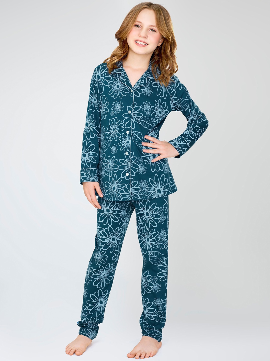 

Zeyo Girls Floral Printed Pure Cotton Night suit, Blue